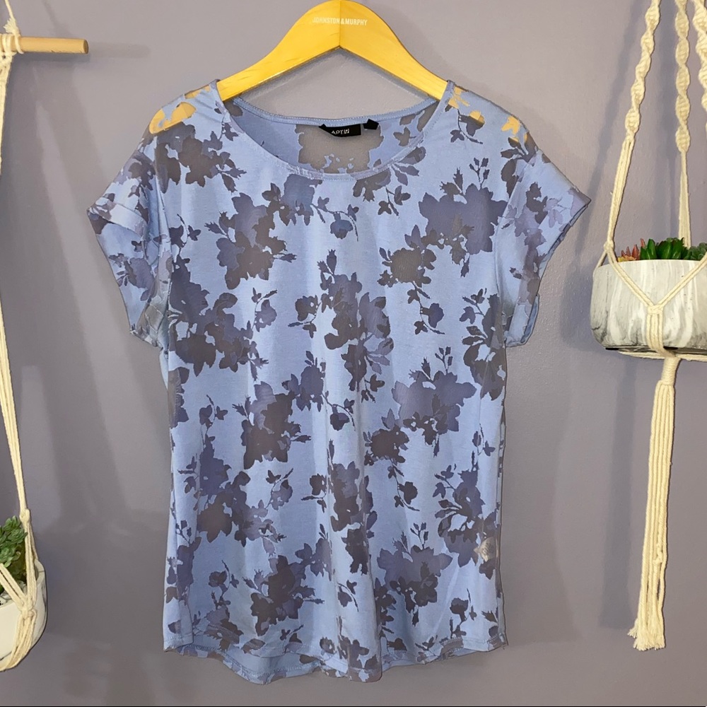 Apt 9 blue mesh & flower print top